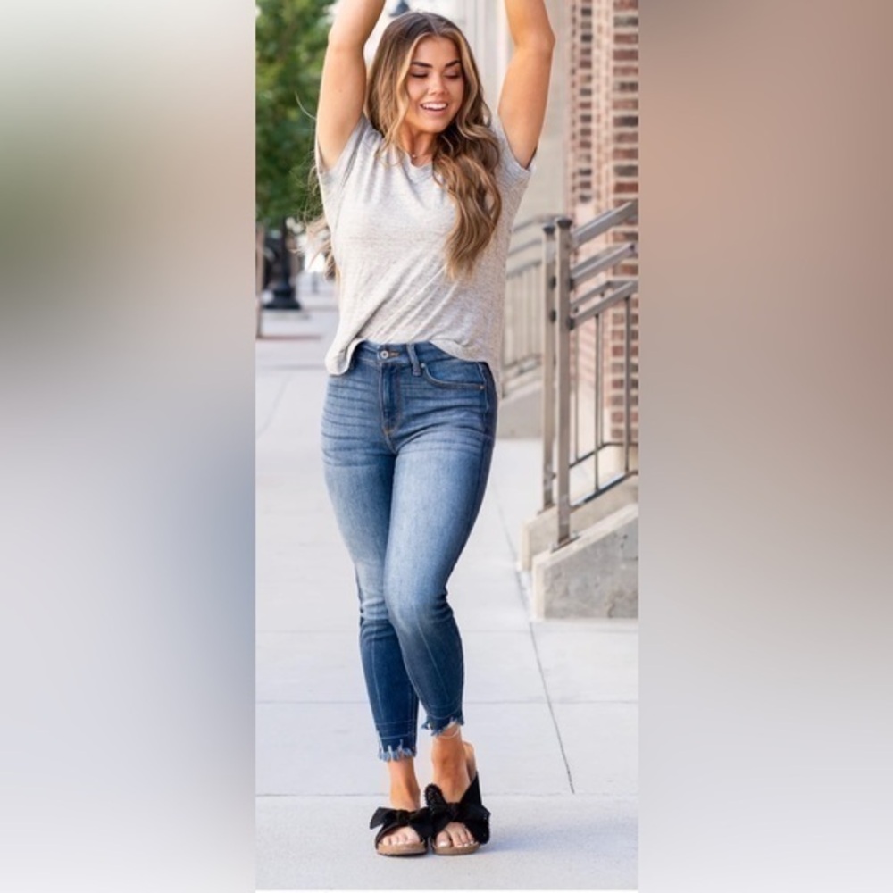 KanCan Sophia High Rise Ankle Skinny Jeans - Size 7/27